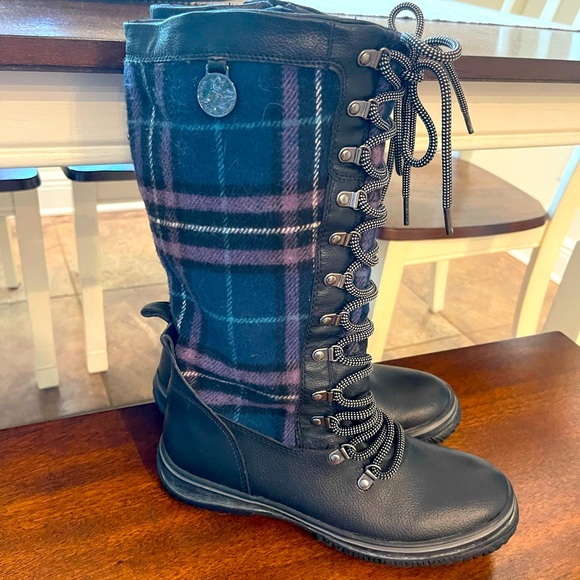 Pajar Snow Boots, 8-8 1/2, Excellent condition! - Picture 2 of 11